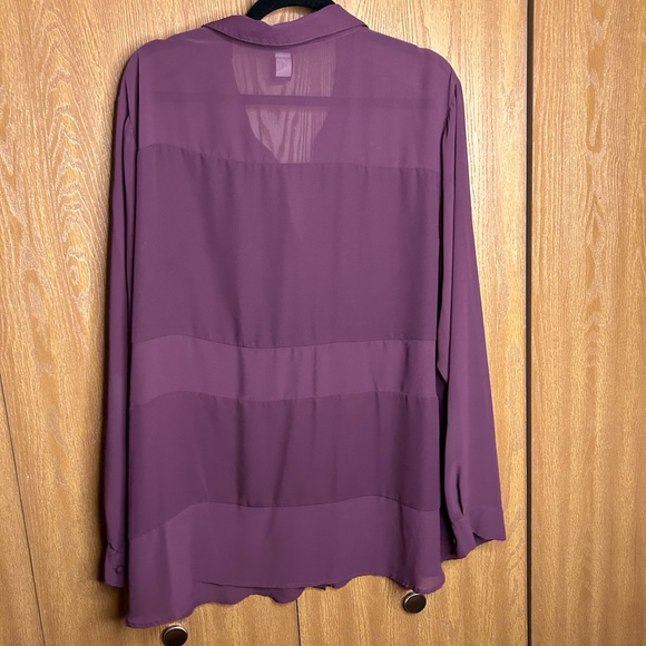 Torrid top - Picture 3 of 3